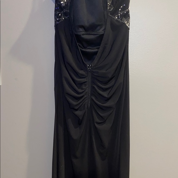 Prom dress - Picture 4 of 4